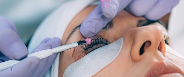 Lifting de pestañas con tinte