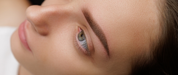 Micropigmentación de cejas
